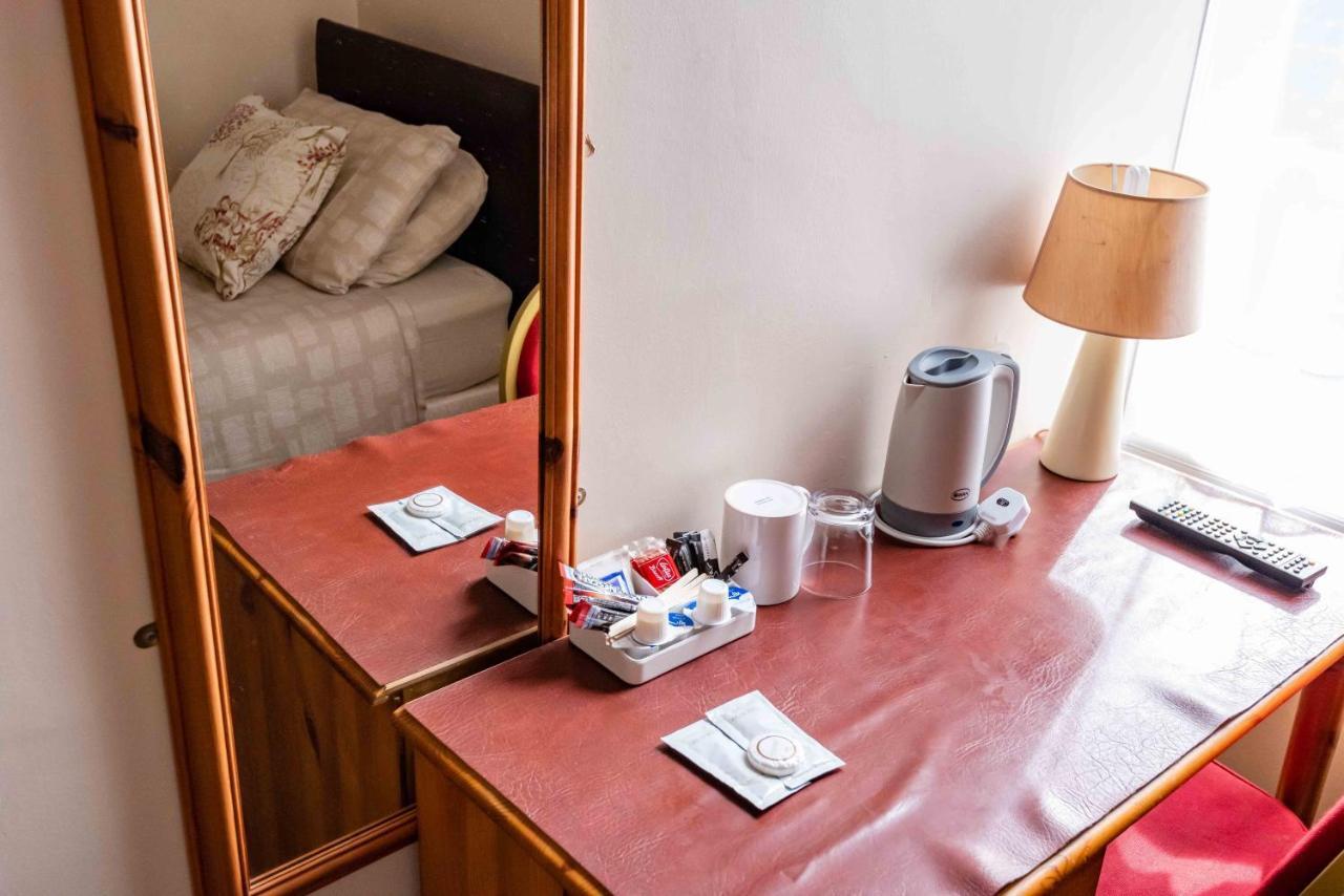 Aarondale Guest House Hartlepool Eksteriør billede