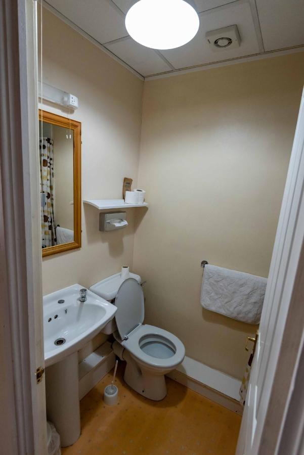 Aarondale Guest House Hartlepool Eksteriør billede